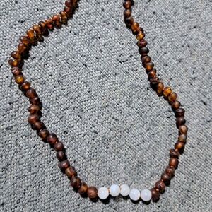 Elegant Baltic Amber Chocker